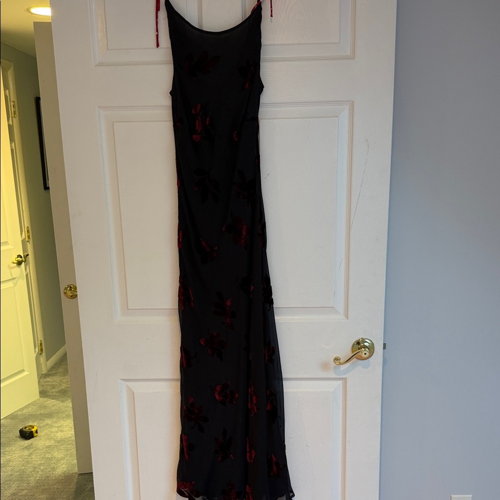 Chic Black and Red Floral Maxi Dress